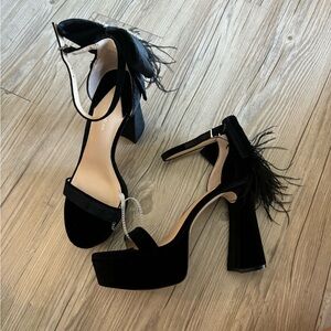 Antonio Melani heels 9 size